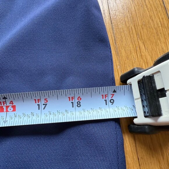 Prada Size 6 Navy Blue Virgin Wool Mini Pencil Skirt With Silk-Cupro Lining - Picture 10 of 15